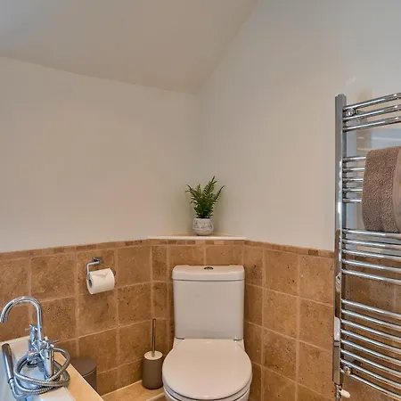 Finest Retreats - Trethew Carnbrea